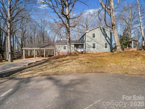 1409 Thea DR, Shelby, NC 28150