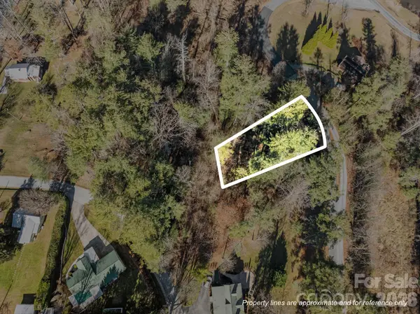 114 Oscelake WAY, Hendersonville, NC 28739