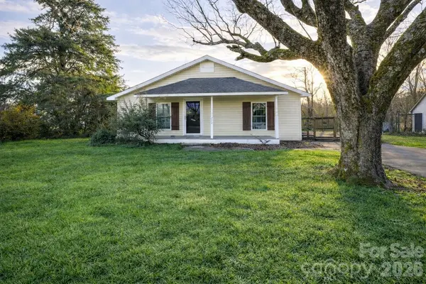 211 Webb Farm RD, Shelby, NC 28152