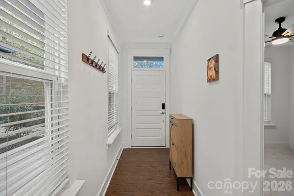 4012 Capital Ridge CT, Charlotte, NC 28205