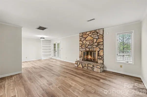 1036 Wexford PL NW, Concord, NC 28027