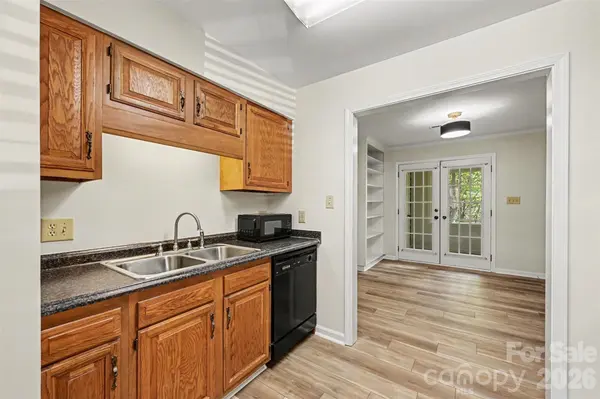 1036 Wexford PL NW, Concord, NC 28027
