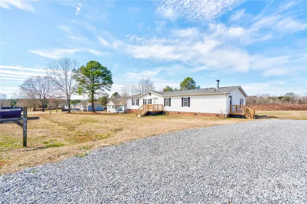 112 Jenny DR, Shelby, NC 28152