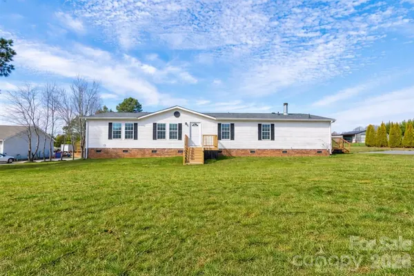 112 Jenny DR, Shelby, NC 28152