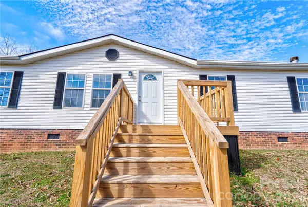 112 Jenny DR, Shelby, NC 28152