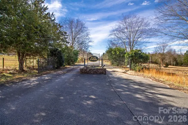 107 W Highland TER, Kings Mountain, NC 28086
