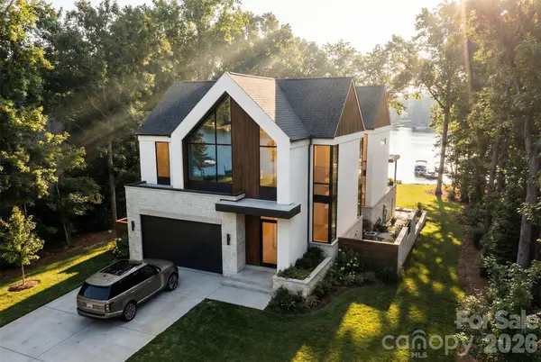 21510 Rio Oro DR, Cornelius, NC 28031