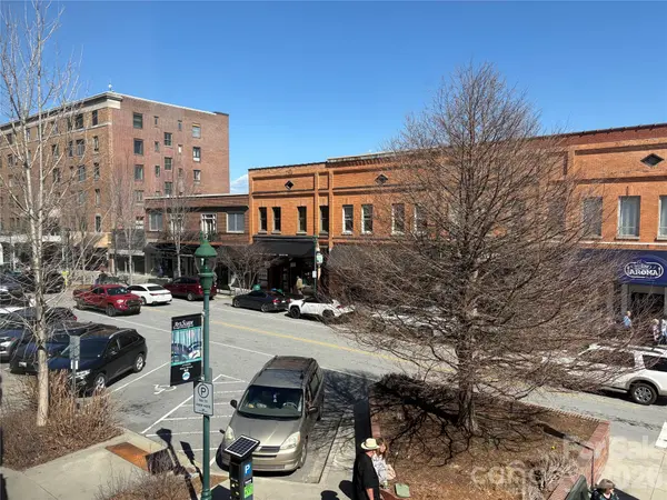 501 N Main ST, Hendersonville, NC 28792