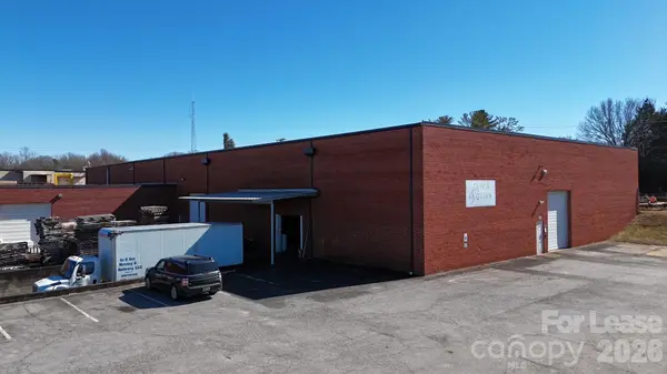 502 W 25th ST, Newton, NC 28658