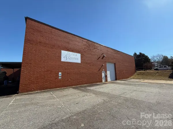 502 W 25th ST, Newton, NC 28658