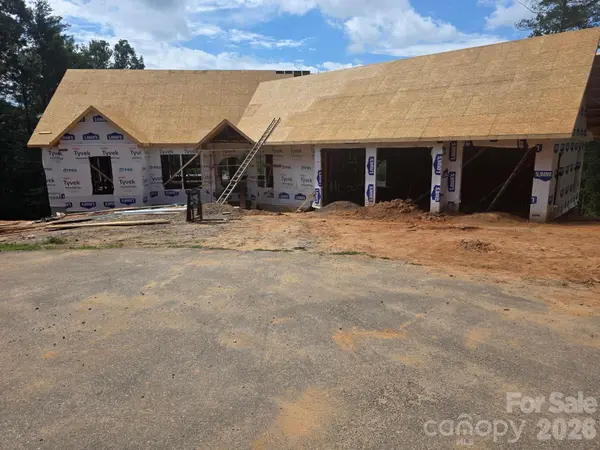 2127 Robert DR #19  20, Morganton, NC 28655