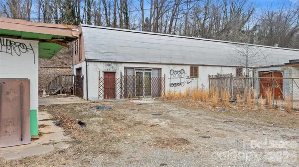 58 Sweeten Creek RD, Asheville, NC 28804