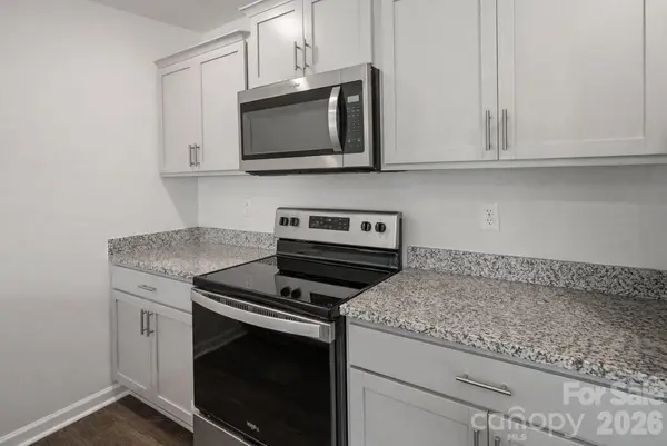 6109 Faron WAY, Charlotte, NC 28262