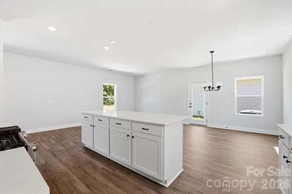 4009 Grommet CT, Matthews, NC 28105