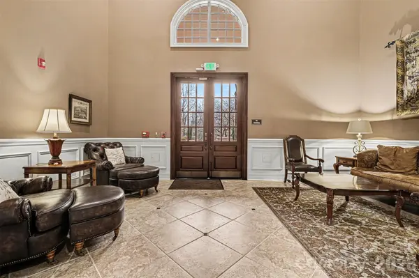 3276 Park RD, Charlotte, NC 28209