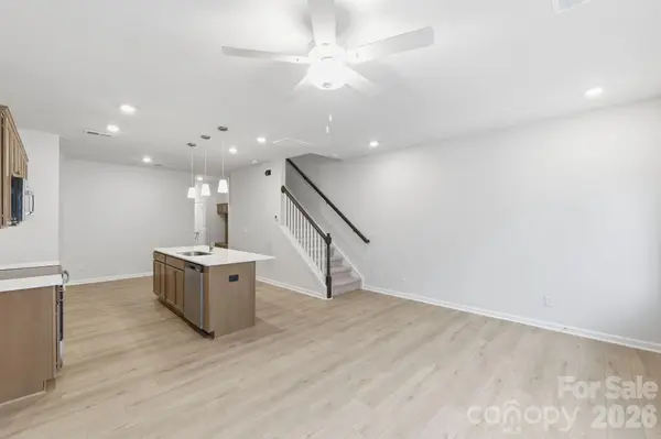 6213 Kimball CT #40, Charlotte, NC 28216