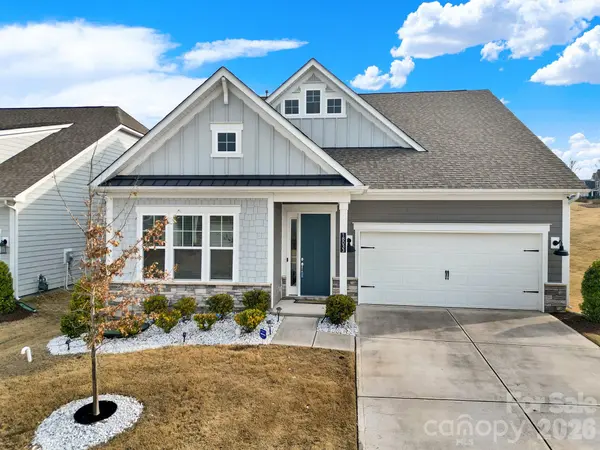 18033 Grey Mossrun DR, Charlotte, NC 28278