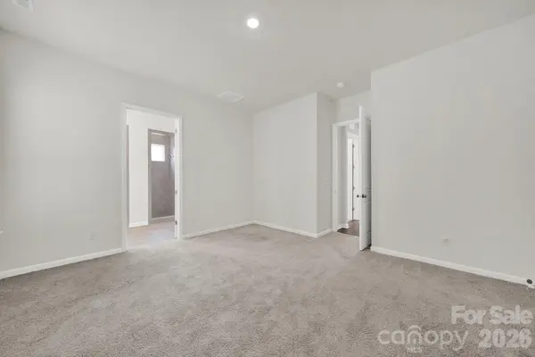 18033 Grey Mossrun DR, Charlotte, NC 28278