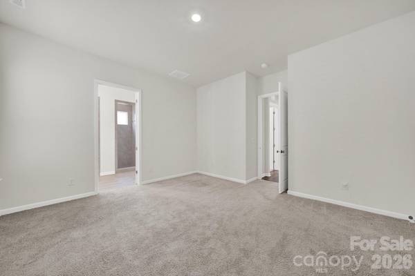 18033 Grey Mossrun DR, Charlotte, NC 28278