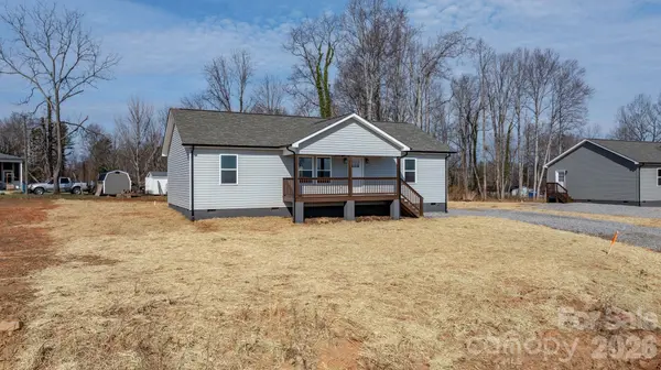 270 Old Lumber Yard RD, Morganton, NC 28655