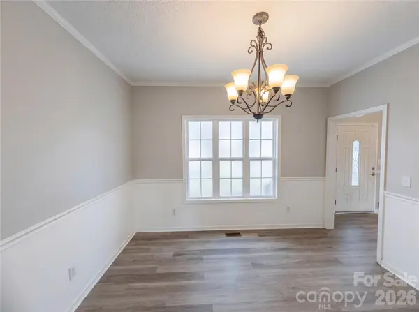 368 Holstein DR, Dallas, NC 28034