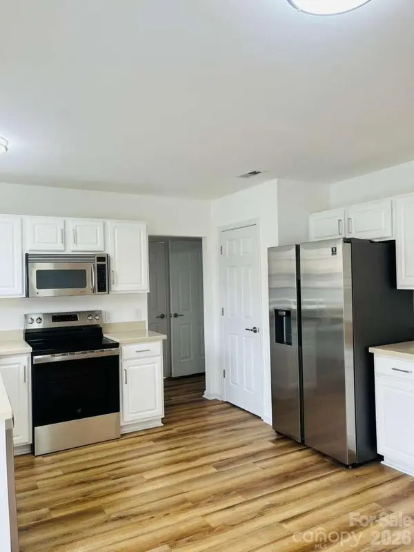 9341 Stawell DR, Huntersville, NC 28078