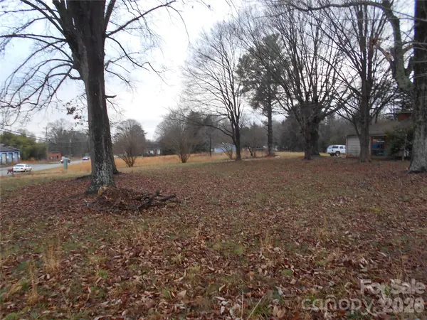 523 Turnersburg HWY, Statesville, NC 28625