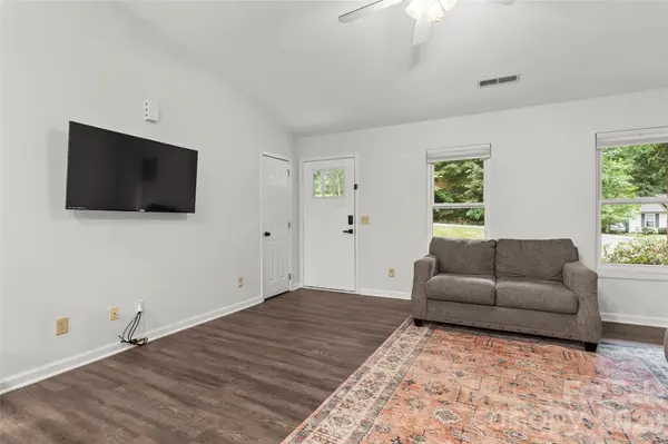 132 Lismark DR, Mooresville, NC 28117