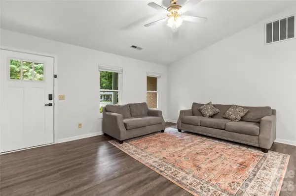 132 Lismark DR, Mooresville, NC 28117