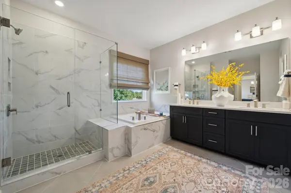 5044 Duval CIR, Tega Cay, SC 29708