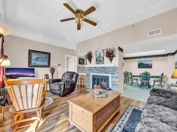 303 Sugar Top DR #2811, Sugar Mountain, NC 28604