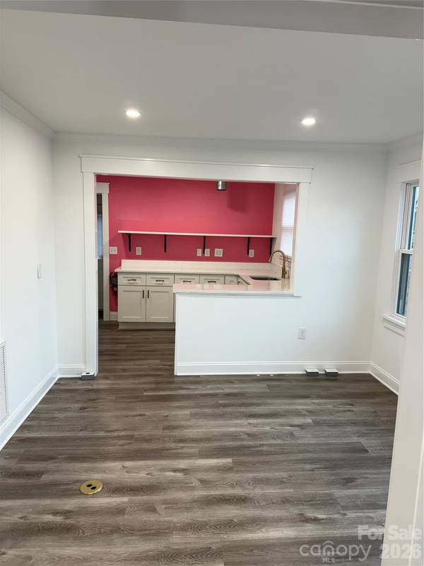 411 Main ST W, Locust, NC 28097