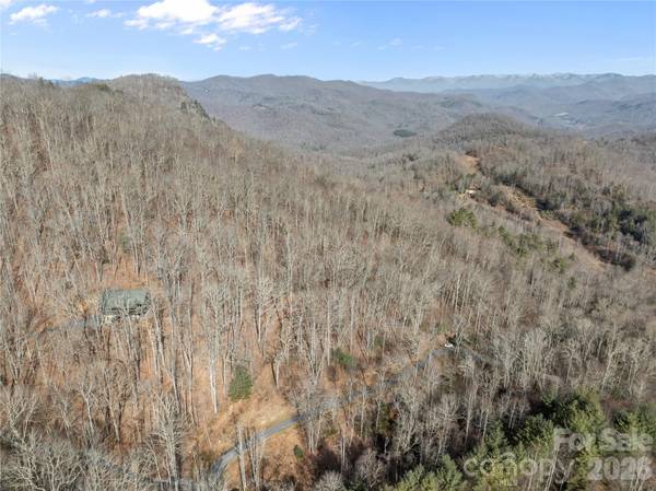 1 bridgestone DR, Glenville, NC 28736