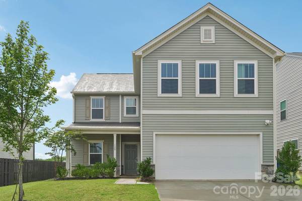 120 Mooring DR, Statesville, NC 28677