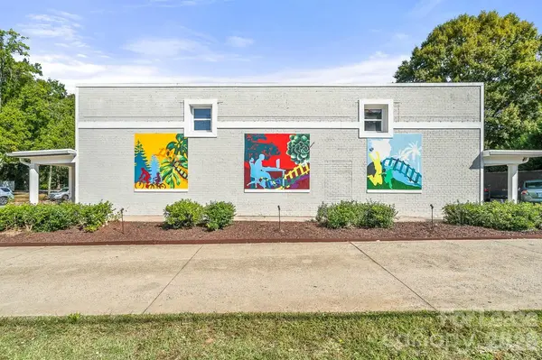 604 E Iredell AVE #5, Mooresville, NC 28115