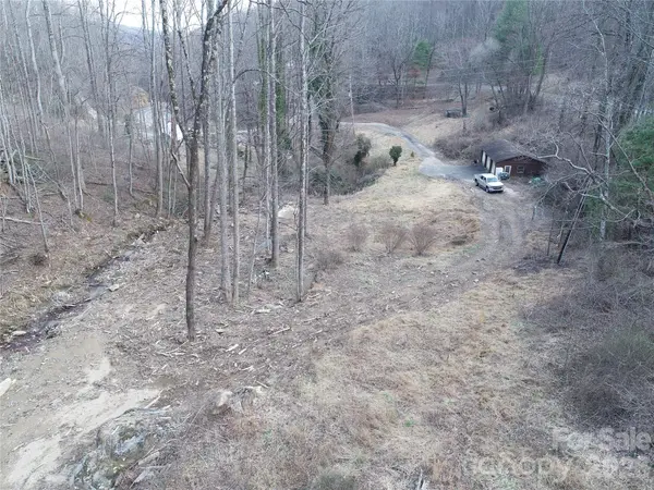 4696 NC Hwy 226A HWY, Marion, NC 28752