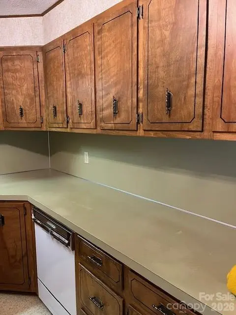 325 Tater Hill RD, Zionville, NC 28698