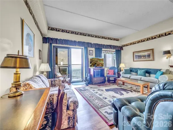 303 Sugar Top DR #2718, Sugar Mountain, NC 28604