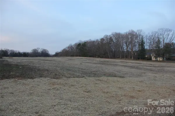 6310 Pagemont RD, Kannapolis, NC 28081