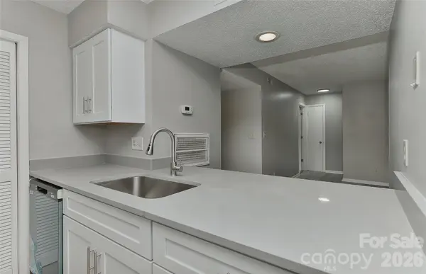 11024 Harrowfield RD, Charlotte, NC 28226