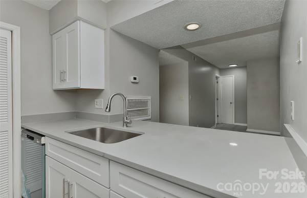 11024 Harrowfield RD, Charlotte, NC 28226