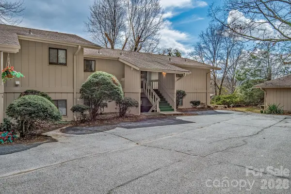 1813 Glen Cannon DR, Pisgah Forest, NC 28768