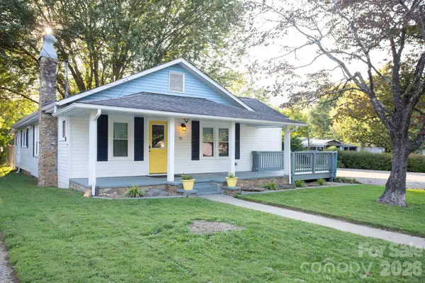 95 Elysinia AVE, Waynesville, NC 28786