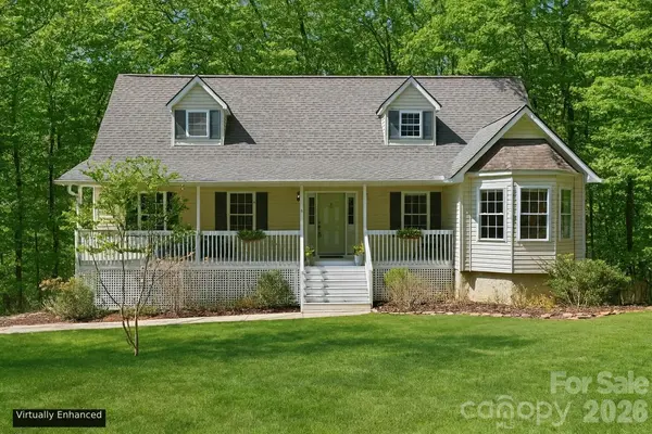 8 Fiver LN, Asheville, NC 28803