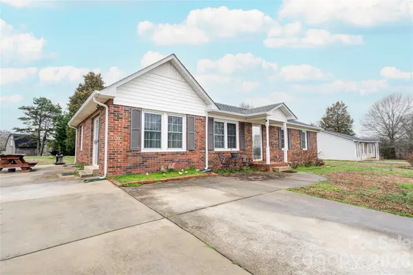 111 Hicks RD, Grover, NC 28073