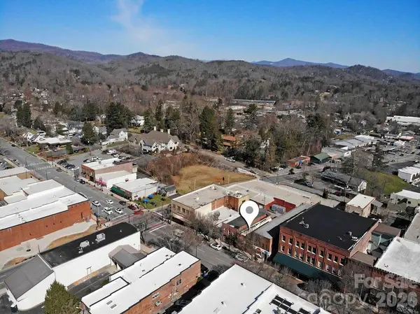 46 W Main ST, Brevard, NC 28712