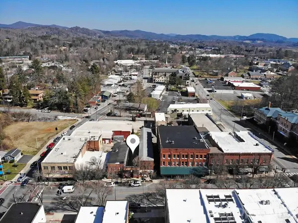 46 W Main ST, Brevard, NC 28712