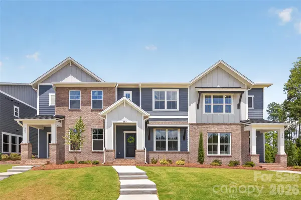 587 Cape Cod WAY, Rock Hill, SC 29732