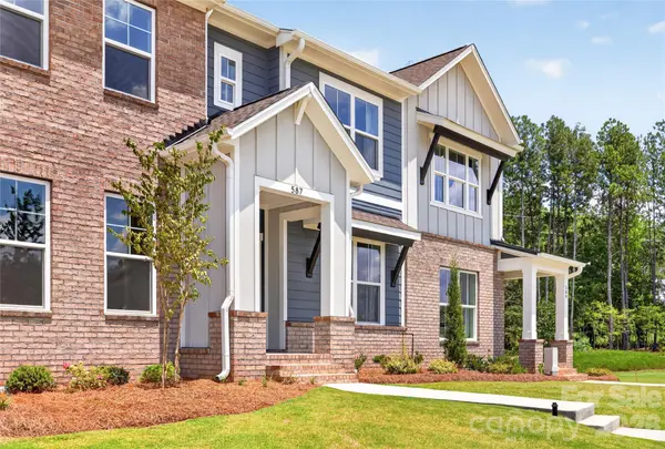 587 Cape Cod WAY, Rock Hill, SC 29732