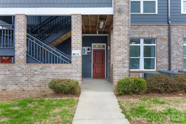 935 McAlway RD #102, Charlotte, NC 28211